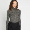 Baskılı Jersey Mockneck Gömlek Baskılı Jersey Mockneck Gömlek
