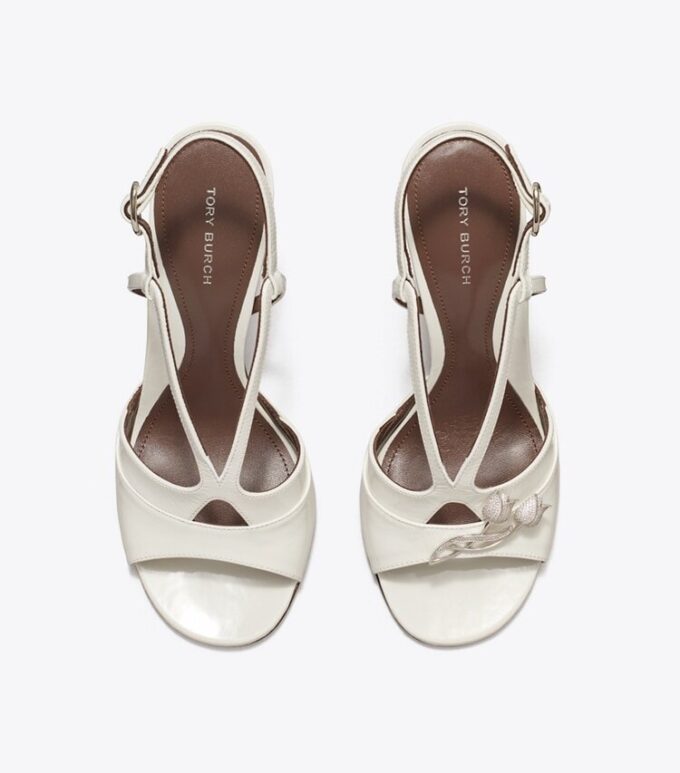 Bükümlü Topuklu Sandal Bükümlü Topuklu Sandal