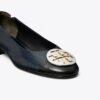 Claire Cap-Toe Topuklu, Geniş Claire Cap-Toe Topuklu, Geniş