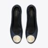 Claire Cap-Toe Topuklu, Geniş Claire Cap-Toe Topuklu, Geniş