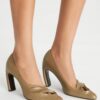 Şekillendirilmiş Peep-Toe Topuklu Ayakkabı Şekillendirilmiş Peep-Toe Topuklu Ayakkabı