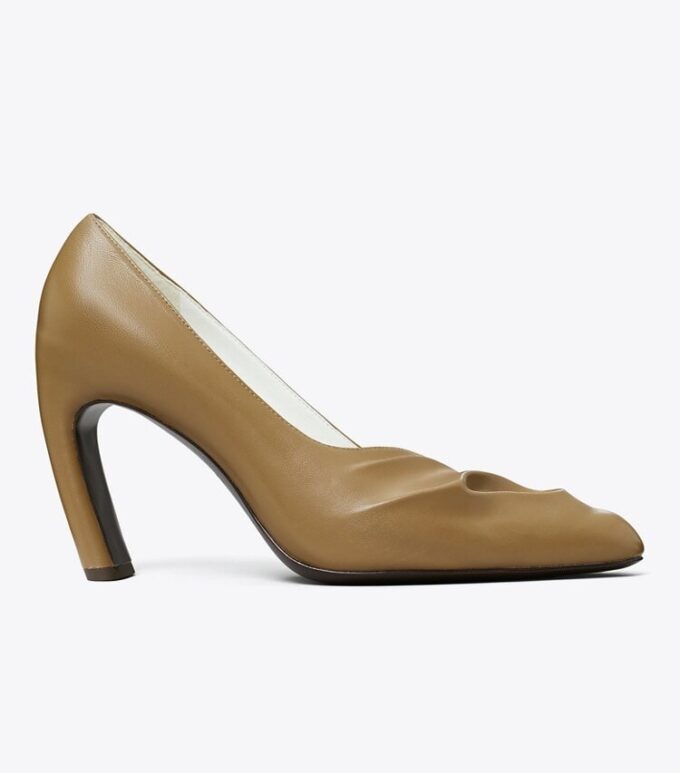 Şekillendirilmiş Peep-Toe Topuklu Ayakkabı Şekillendirilmiş Peep-Toe Topuklu Ayakkabı
