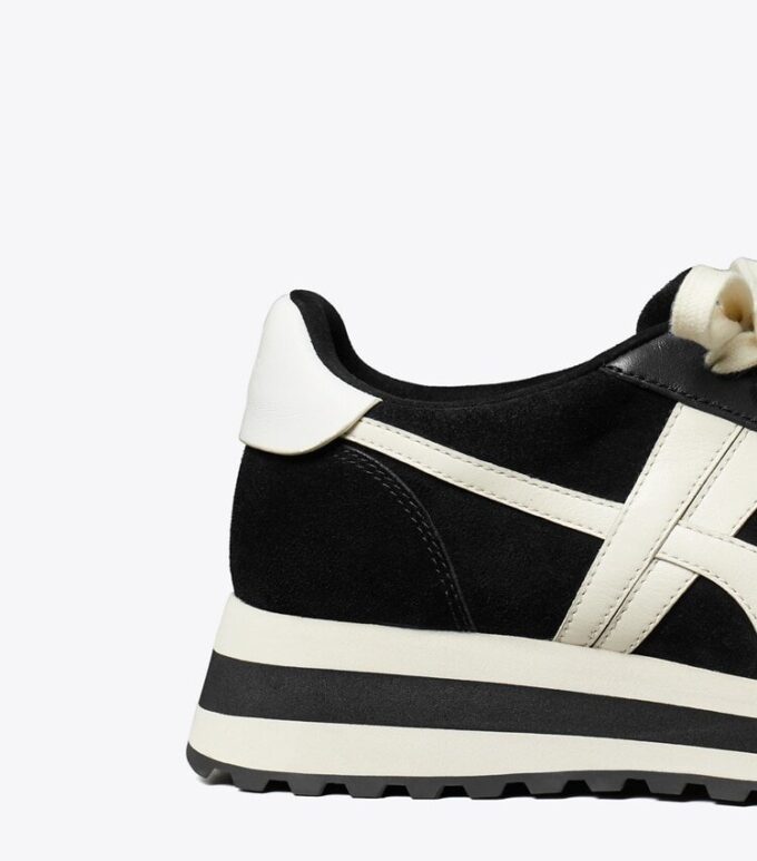 Hank Wedge Sneaker
