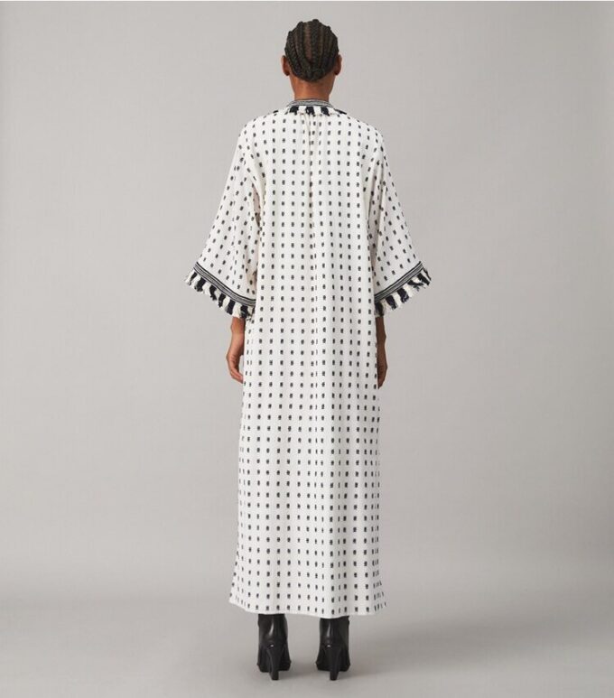 Kazaklı Püsküllü Kaftan Kazaklı Püsküllü Kaftan