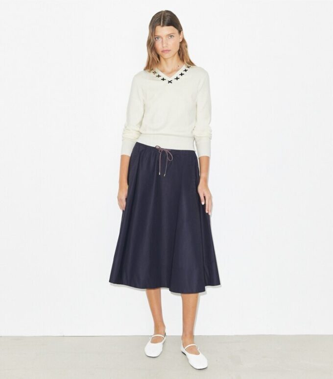 Nakışlı Yün Kazak Nakışlı Yün Kazak