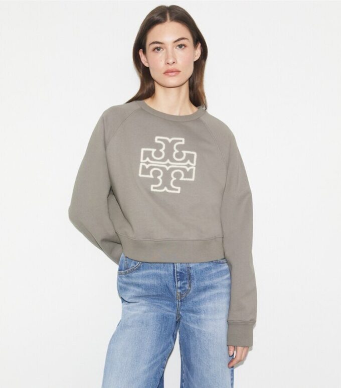 Şönil Logo Crewneck Şönil Logo Crewneck