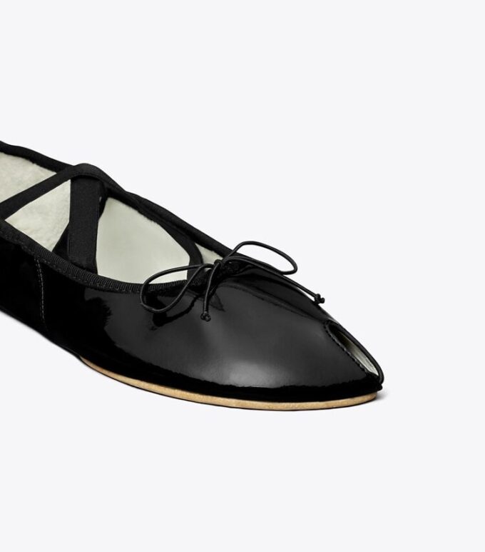 Peep-Toe Mary Jane Bale Peep-Toe Mary Jane Bale