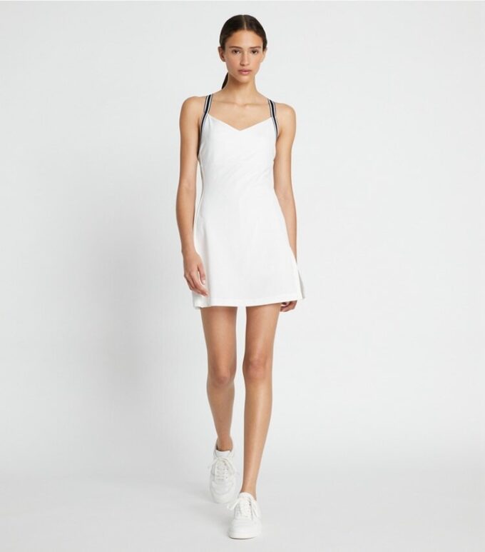 Performans Jersey Çapraz Sırt Tenis Elbisesi Performans Jersey Çapraz Sırt Tenis Elbisesi