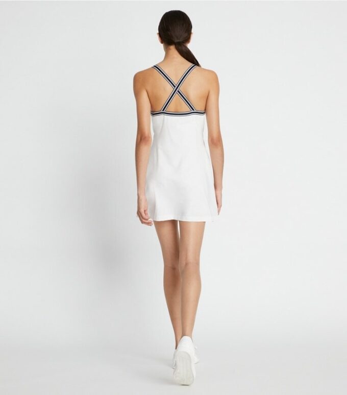 Performans Jersey Çapraz Sırt Tenis Elbisesi Performans Jersey Çapraz Sırt Tenis Elbisesi