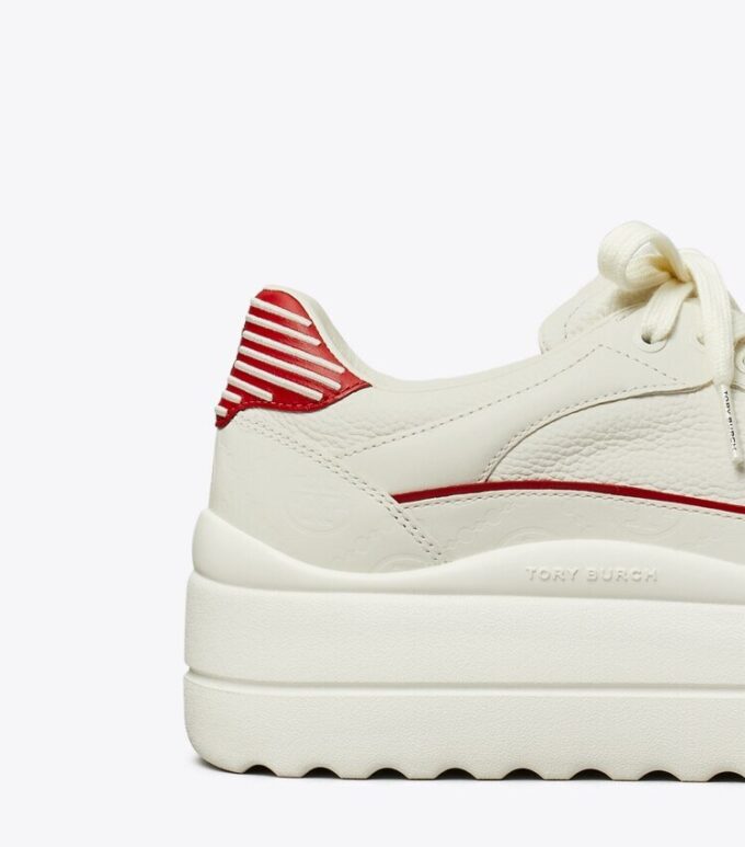 Stage Sneaker Stage Sneaker