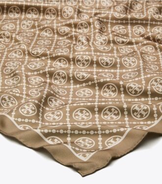 T Monogram Çift Taraflı İpek Kare Eşarp T Monogram Çift Taraflı İpek Kare Eşarp