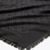 T Monogram Jakarlı Seyahat Eşarbı T Monogram Jakarlı Seyahat Eşarbı