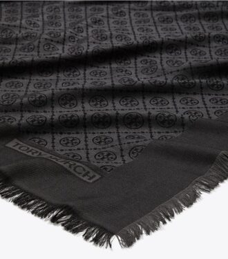 T Monogram Jakarlı Seyahat Eşarbı T Monogram Jakarlı Seyahat Eşarbı