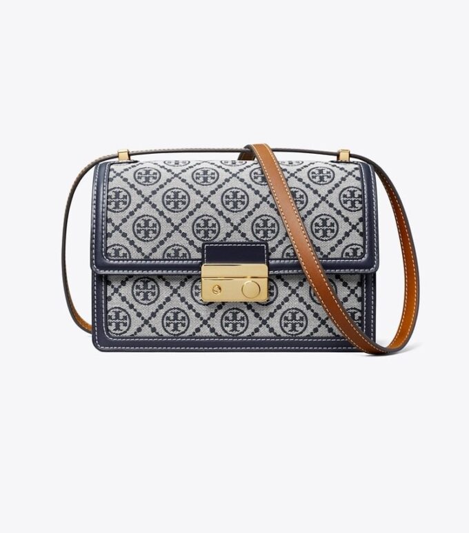 T Monogram Omuz Çantası T Monogram Omuz Çantası
