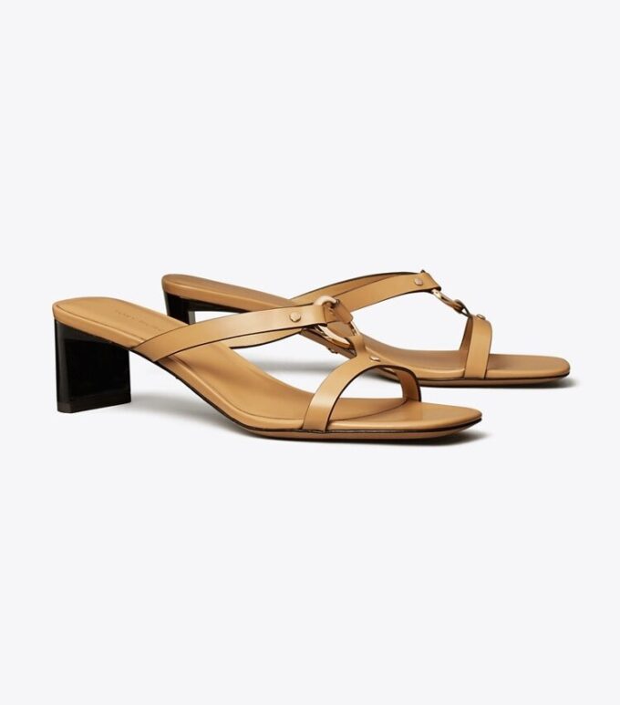 Yüzük Topuklu Sandal