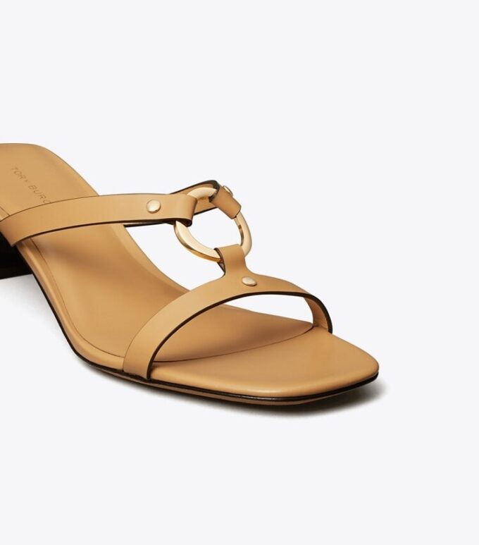 Yüzük Topuklu Sandal